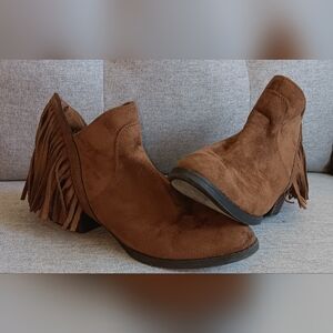 Women's boots
